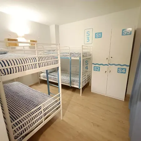 Casa Escuela Delta Buceo Hostel
